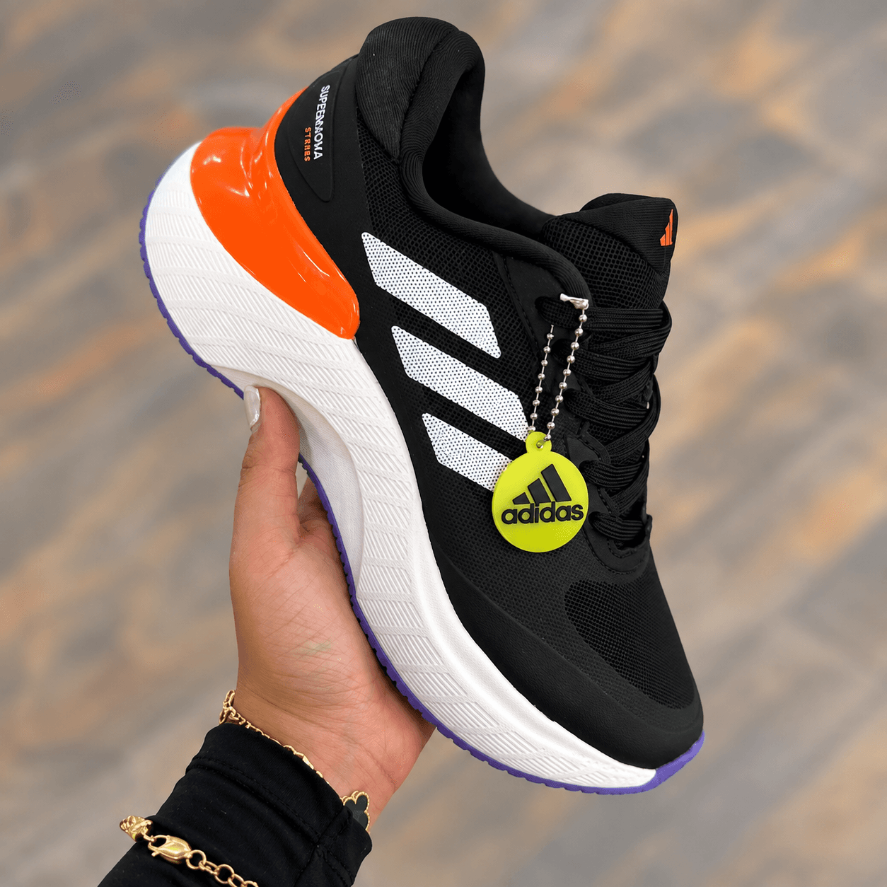 Adidas Supermagma miniatura 2